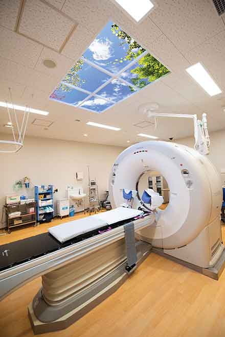 Tohoku University Hospital, CT and waiting room